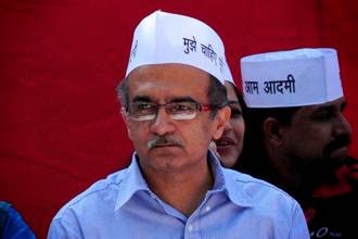 “आप” की सरकार कार्यकाल पूरा नहीं करेगी: प्रशांत भूषण “आप” की सरकार कार्यकाल पूरा नहीं करेगी: प्रशांत भूषण