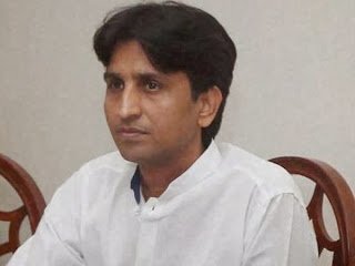 कुमार विश्वास ने मोदी को किया चैलेंज