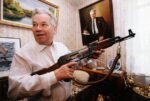 AK-47 राइफ़ल के जनक क्लाशनिकोव का निधन - Image 1
