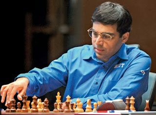 लंदन में आनंद पहुंचे मजबूत स्थिती में लंदन में आनंद पहुंचे मजबूत स्थिती में