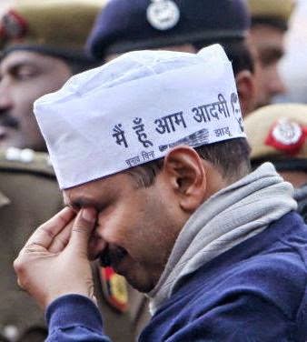 ‘आप’ की सरदर्दी बढ़ी, NRI की नाराज़गी से विदेशी फंडिंग में जबरदस्त गिरावट