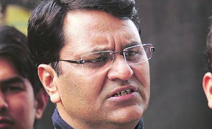 विनोद कुमार बिन्नी को आम आदमी पार्टी से निकाला गया विनोद कुमार बिन्नी को आम आदमी पार्टी से निकाला गया