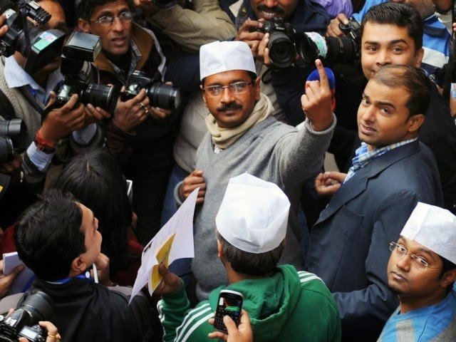सबसे पहले यूपीए के भ्रष्ट मंत्रियों के खिलाफ ‘आप’ उतारेगी उम्मीदवार सबसे पहले यूपीए के भ्रष्ट मंत्रियों के खिलाफ ‘आप’ उतारेगी उम्मीदवार