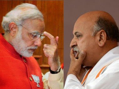 मुसलमान के मुद्दे पर विहिप और नरेंद्र मोदी आमने-सामने मुसलमान के मुद्दे पर विहिप और नरेंद्र मोदी आमने-सामने