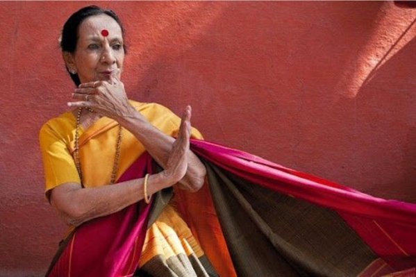 नृत्यांगना मृणालिनी साराभाई का निधन नृत्यांगना मृणालिनी साराभाई का निधन