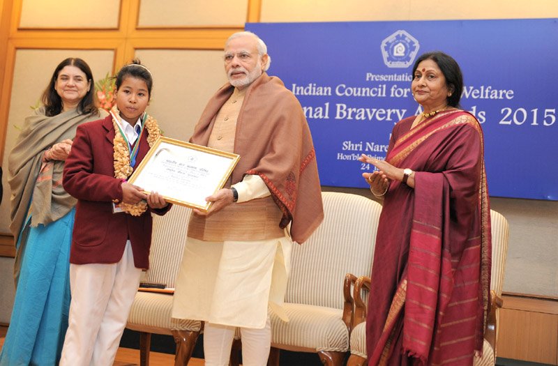 25 बाल वीरों को पीएम ने किया सम्मानित, देखिए फोटो और वीडियो - Image 6 25 बाल वीरों को पीएम ने किया सम्मानित, देखिए फोटो और वीडियो - Image 6