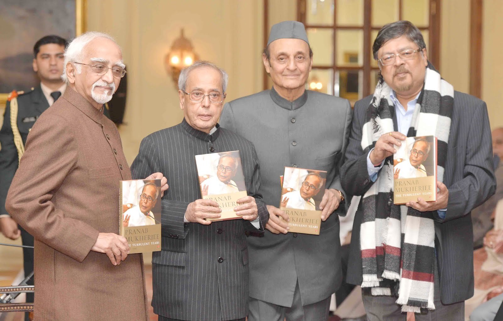 राम मंदिर का ताला खुलवाना राजीव का ग़लत फैसला: राष्ट्रपति राम मंदिर का ताला खुलवाना राजीव का ग़लत फैसला: राष्ट्रपति