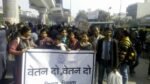 दिल्ली: काम पर लौटे टीचर और डॉक्टर, सफाई कर्मियों की हड़ताल जारी - Image 1