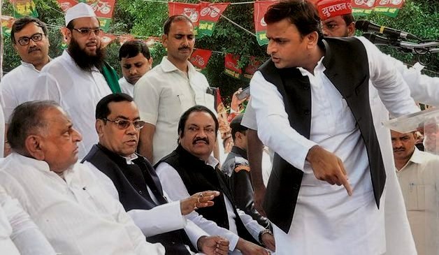 BREAKING: अब नहीं टूटेगा कुनबा, सपा के पास आया सुलह का सुपरहिट फार्मूला