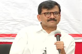 संजय राउत ने चुनाव आयोग को बताया भाजपा की शाखा, कहा- तेजस्वी CM बने तो नहीं होगा आश्चर्य