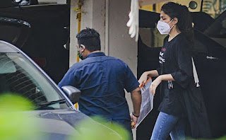 1 महीने बाद रिया चक्रवर्ती को मिली जमानत,  भाई शौविक अब भी जेल में रहेंगे