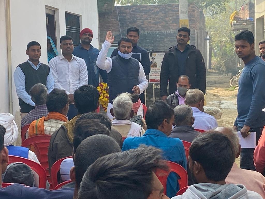LUCKNOW । रक्षामंत्री और सांसद राजनाथ सिंह दुर्जनपुर गांव को गोद लेकर भूल गए – कांग्रेस नेता ललन कुमार LUCKNOW । रक्षामंत्री और सांसद राजनाथ सिंह दुर्जनपुर गांव को गोद लेकर भूल गए – कांग्रेस नेता ललन कुमार
