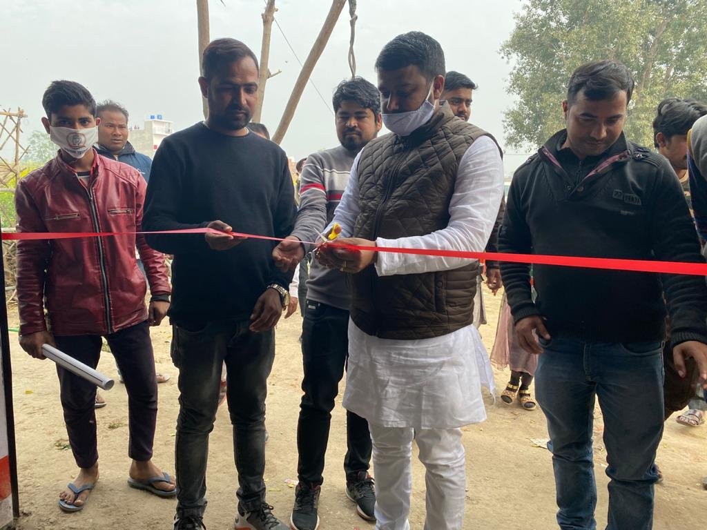 LUCKNOW । सरकार 2000 रूपए खातों में भेजने के साथ ही 20000 रूपए वापस खींचने का प्लान तैयार रखती – ललन कुमार - Image 5 Lallan Kumar