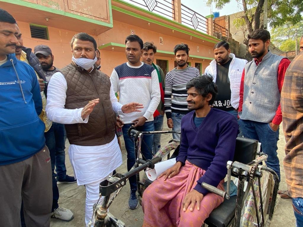 LUCKNOW । सरकार 2000 रूपए खातों में भेजने के साथ ही 20000 रूपए वापस खींचने का प्लान तैयार रखती – ललन कुमार - Image 4 Lallan Kumar