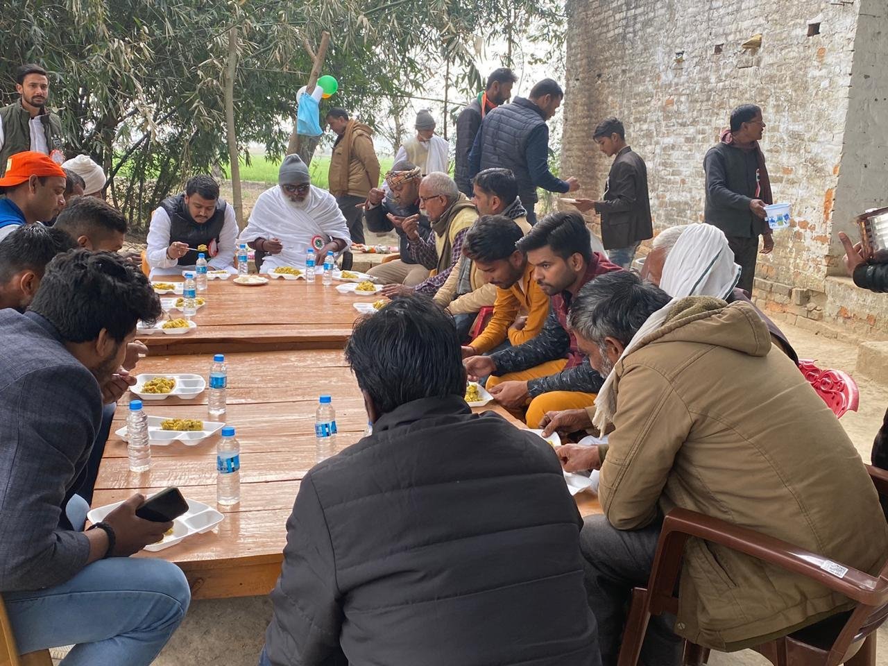 Lucknow । देश संविधान से चलेगा किसी की तानाशाही से नहीं, भारत का आधार हमारा संविधान है : कांग्रेसी नेता ललन कुमार - Image 4 Many programs of Lalan Kumar in Bakshi Ka Talab