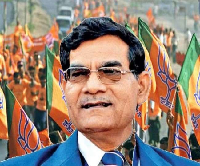 Lucknow । पूर्व आईएएस अरविंद कुमार शर्मा होंगे उप मुख्यमंत्री, दिनेश शर्मा बनेंगे विधान परिषद में सभापति! - Image 2 Preparations for major reshuffle in Uttar Pradesh