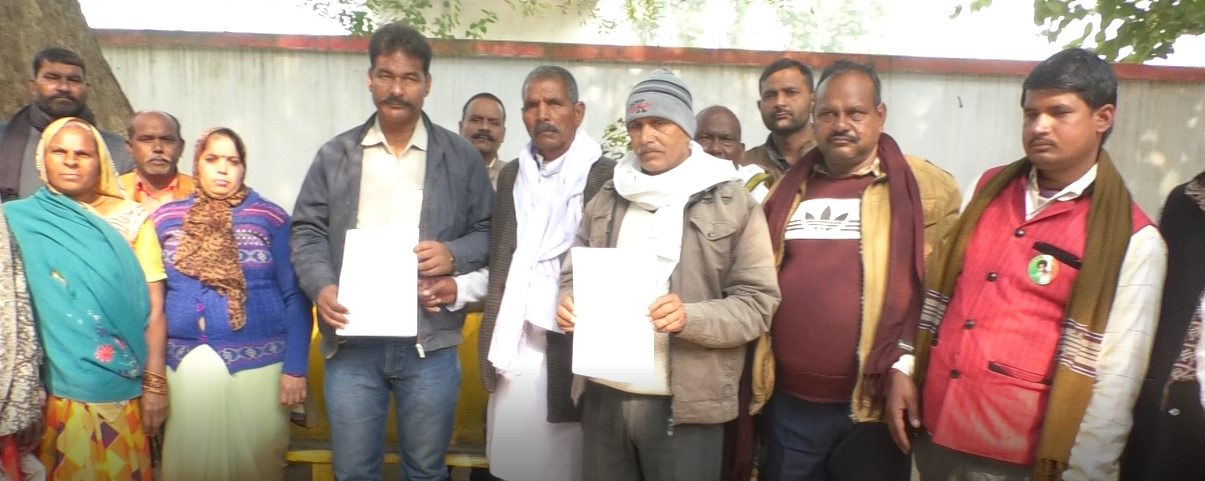 Lucknow । बक्शी का तालाब तहसील के समाधान दिवस में सरकारी जमीनों पर भूमाफियाओं के कब्जे की शिकायतें, एडीएम पूर्वी ने कहा त्वरित होगी कार्रवाई Lucknow । बक्शी का तालाब तहसील के समाधान दिवस में सरकारी जमीनों पर भूमाफियाओं के कब्जे की शिकायतें, एडीएम पूर्वी ने कहा त्वरित होगी कार्रवाई