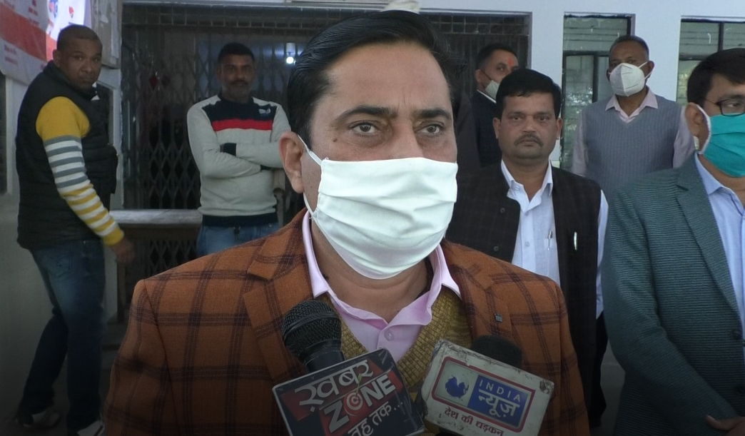 Lucknow । बक्शी का तालाब तहसील में समाधान दिवस में 158 शिकायतों में से सिर्फ 5 का मौके पर निस्तारण - Image 4 Solution Day in BKT Tehsil