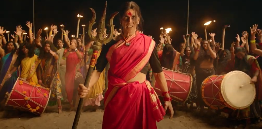 Trailer: ‘लक्ष्मी बॉम्ब’ का ट्रेलर रिलीज- लाल चूड़ियों और साड़ी में नजर आएंगे अक्षय कुमार Trailer: ‘लक्ष्मी बॉम्ब’ का ट्रेलर रिलीज- लाल चूड़ियों और साड़ी में नजर आएंगे अक्षय कुमार